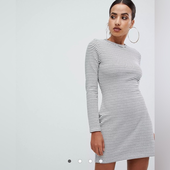 Misguided size M long sleeve stripe dress - Picture 2 of 9